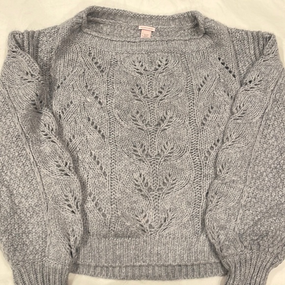 Victoria's Secret Sweaters - Victoria’s Secret women’s sweater, size extra small
